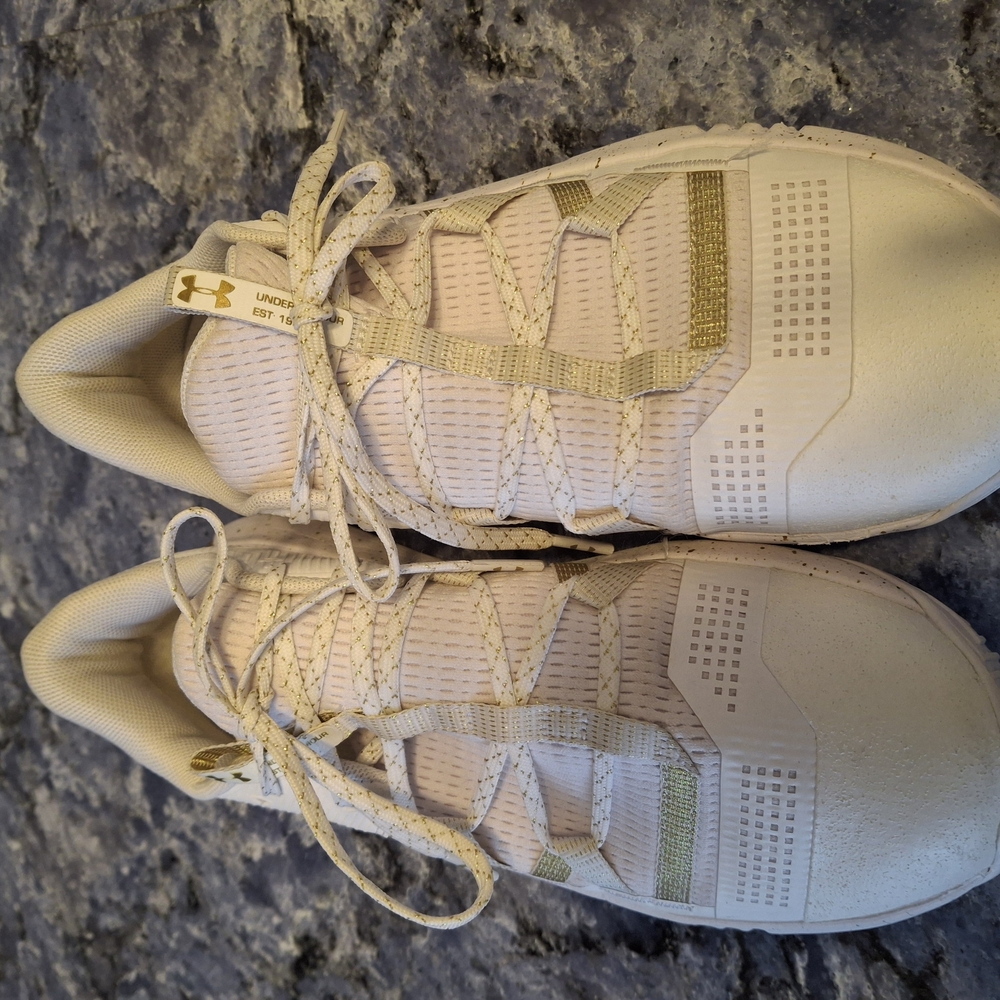 Under Armour Cream and Gold Sneakers